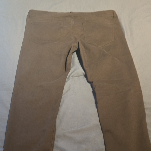H&M Skinny Jeans in Light Brown - Picture 8 of 10